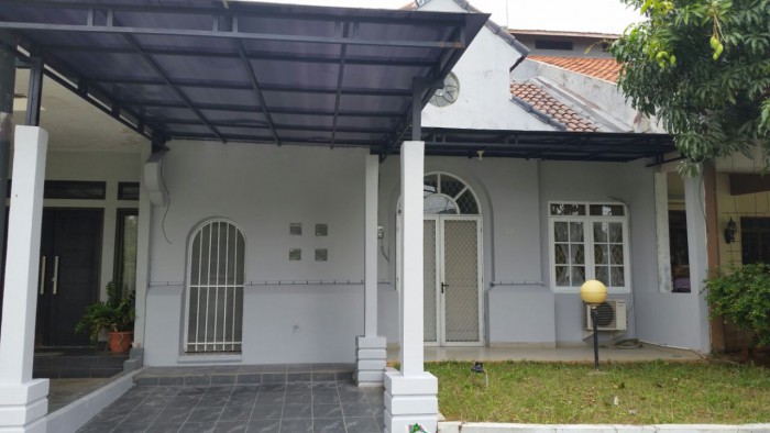 Rumah disewakan di Meadow Green Lippo Cikarang